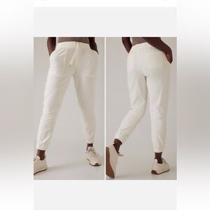 Athleta Women’s Farallon Magnolia White Jogger Pull-On Stretchy Medium